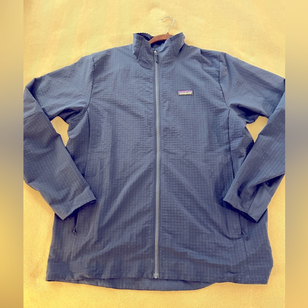 Blue Patagonia R1 zip up jacket. Lightweight jacket. Size XL